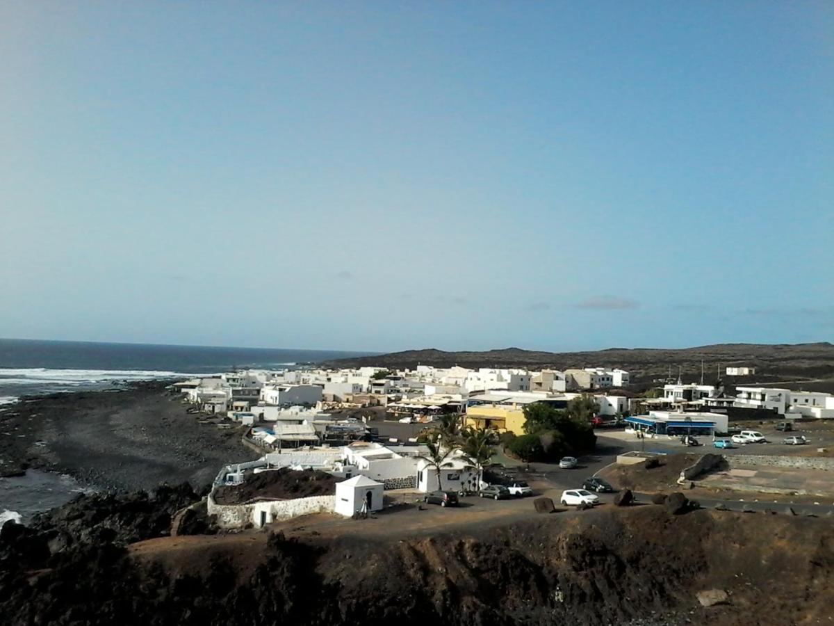 Cozy House In El Golfo + Terrace Villa Exterior photo